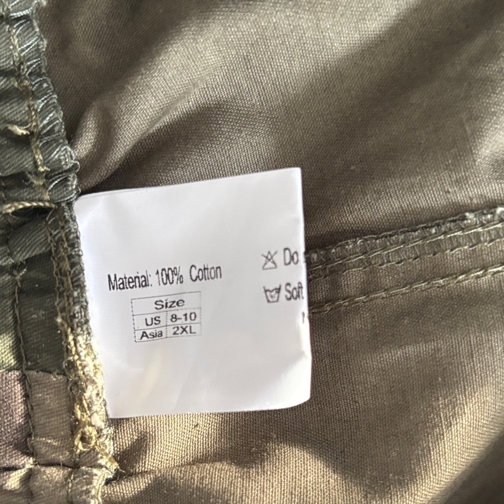 Olive Green camouflage cotton shorts